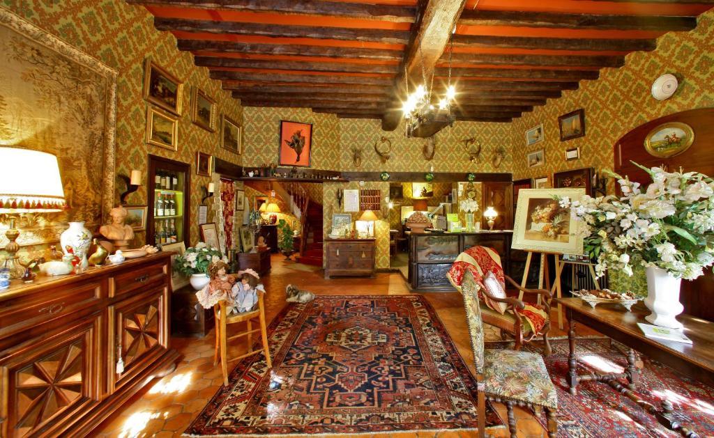 Auberge de L'Étang Bleu Vieux-Mareuil Camera foto